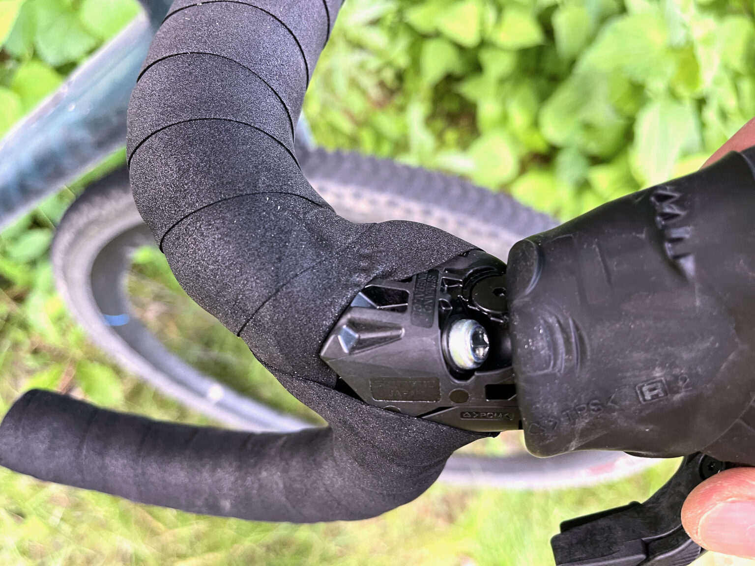 Shimano GRX Di2 12-speed Review adjustment