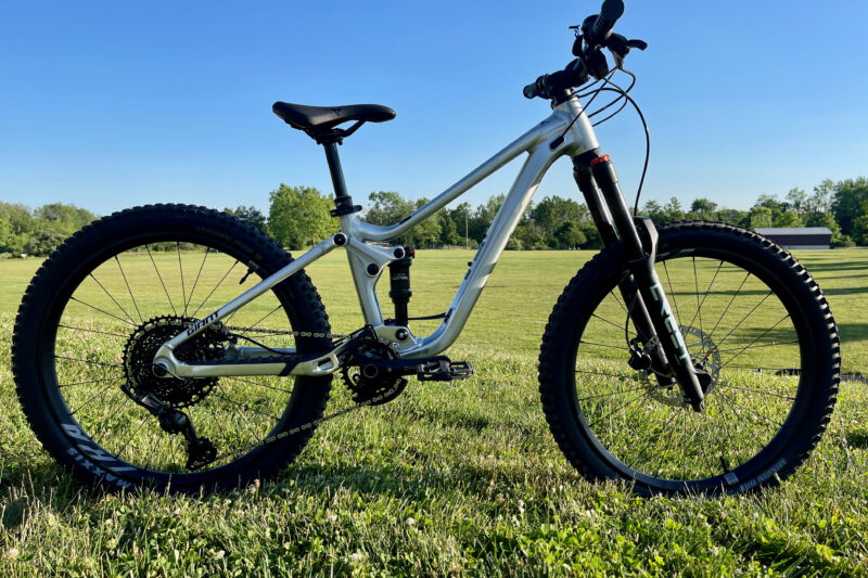 Giant Renews Faith In the Youth Market With Serious Kids Trail Bike