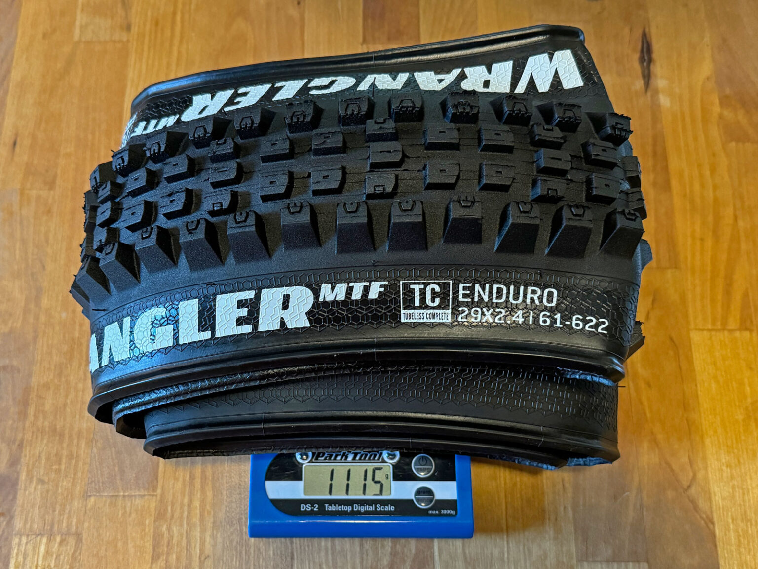 Goodyear Wrangler enduro mountain bike tires, 1115g actual weight 29x2.4" front