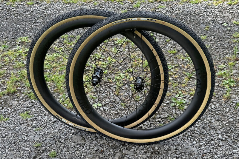 Parcours FKT Gravel Wheels Are Most Aero with 40mm Panaracer Gravel King X1 Tires