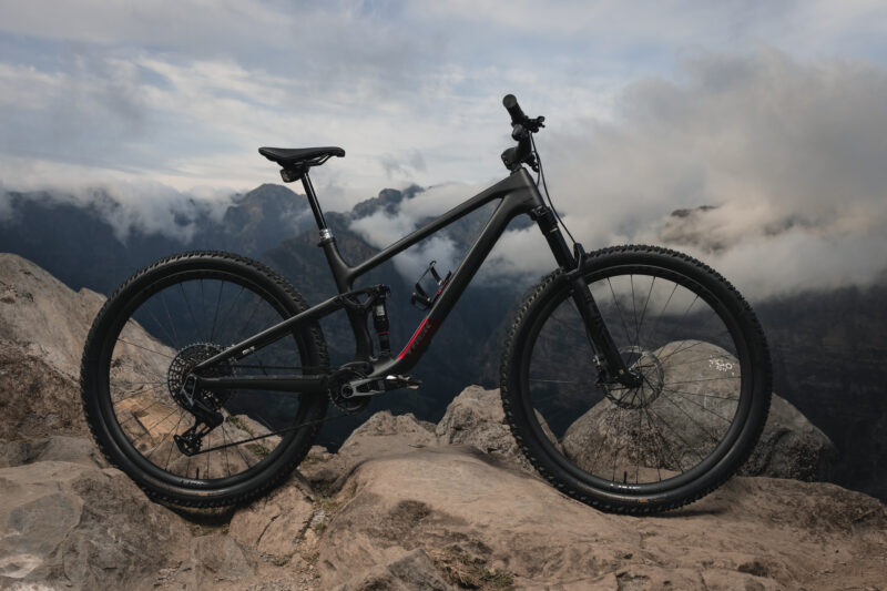 Trek Gen 4 Top Fuel is Faster and More Nimble With DownCountry Adjustability