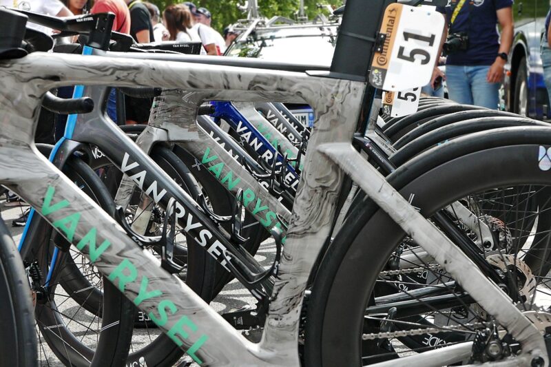 TdF Prototype: Next Affordable Van Rysel FCR Aero Road Bike Raced at Tour de France
