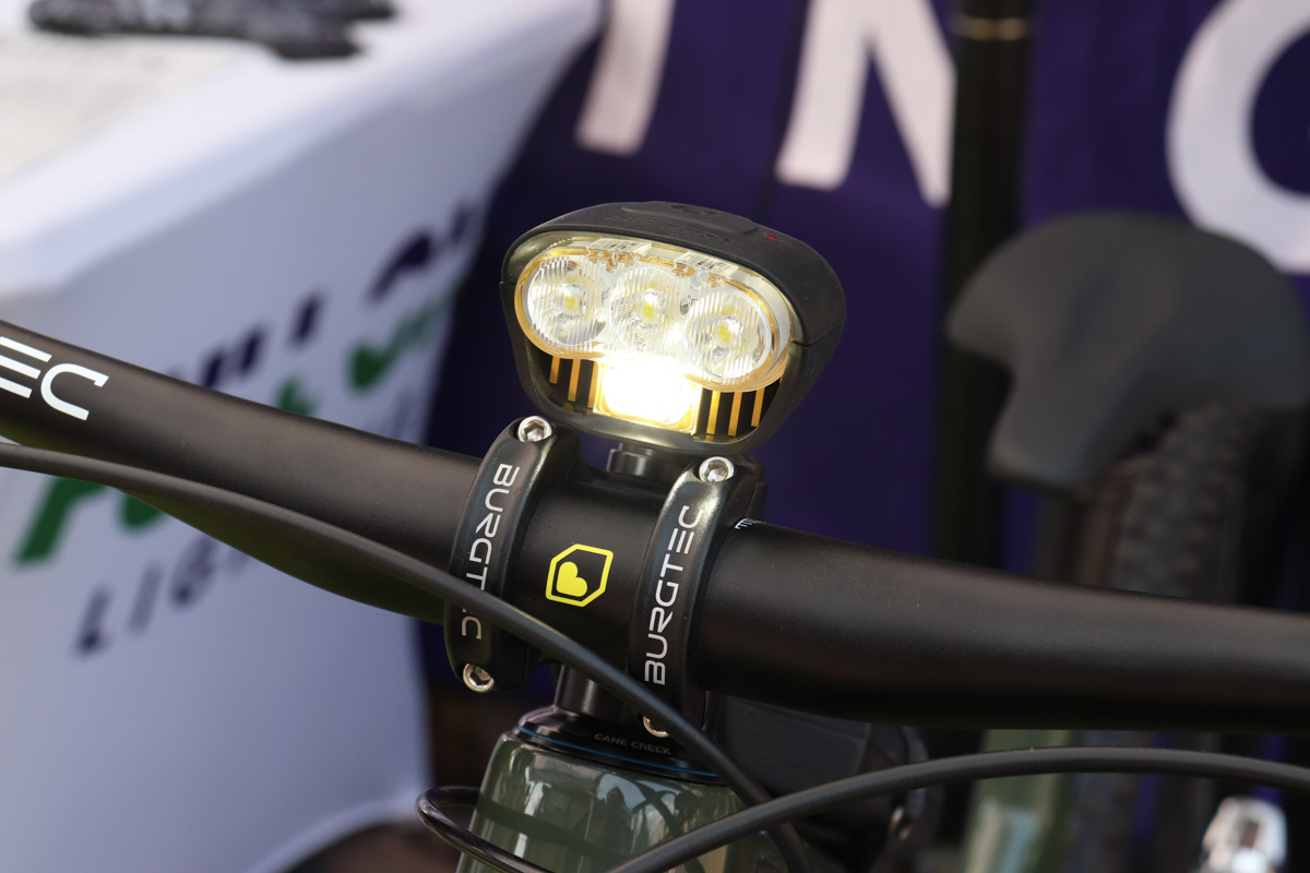 Full On Lighting Debuts Their 6000+ Lumen MB6 Mountain Bike Mild