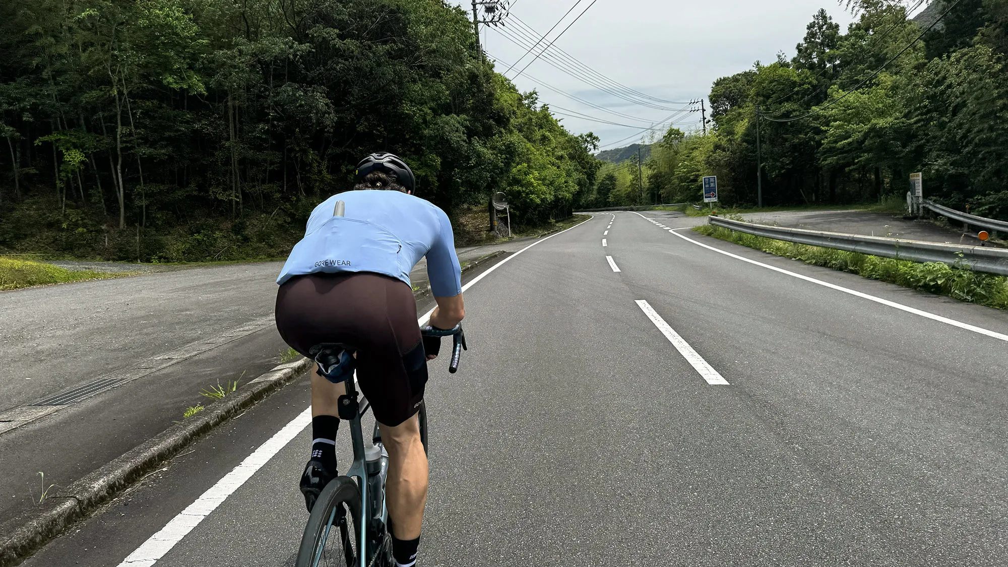 cyclist wearing gore cycling kits.