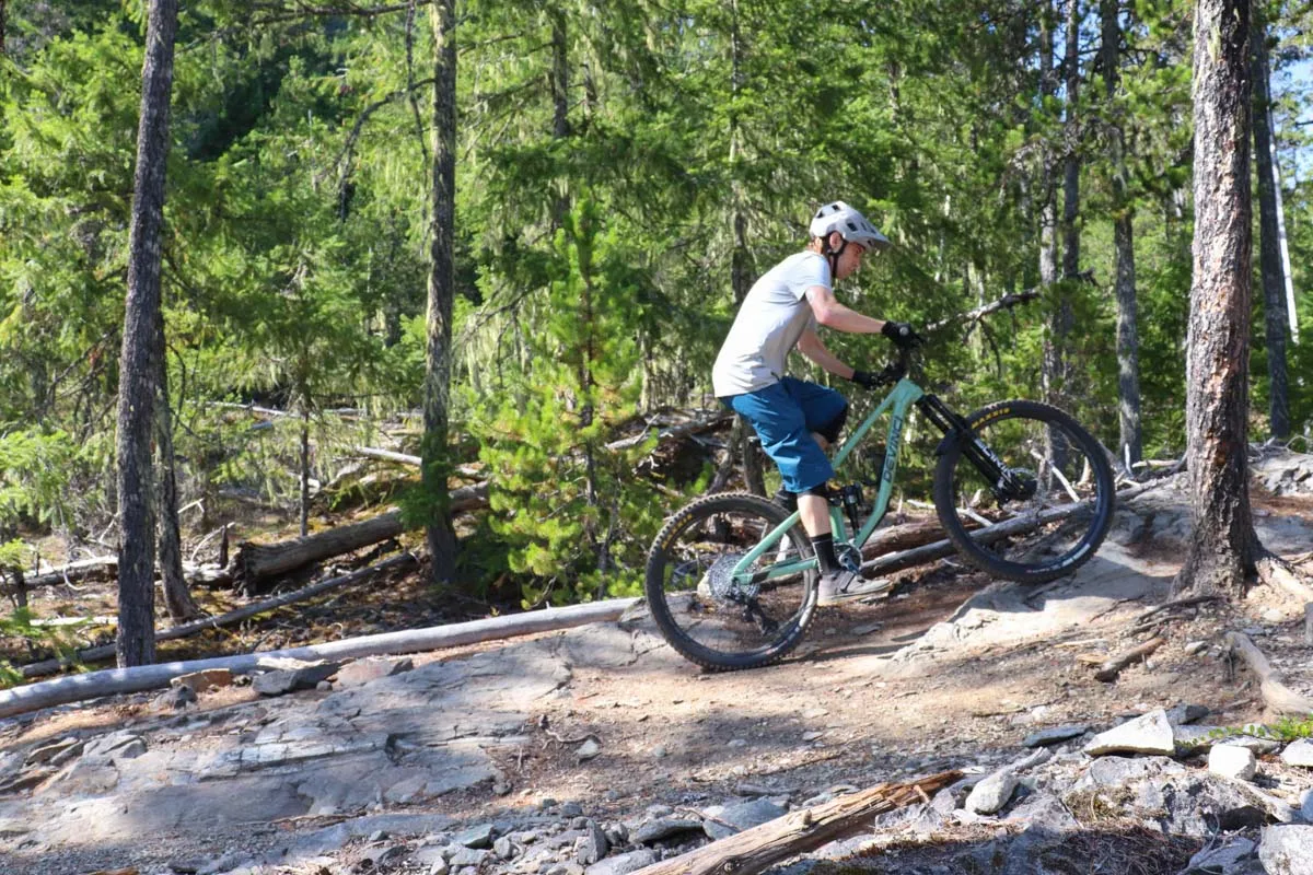 Devinci Troy GX AXS 12S, FT climb