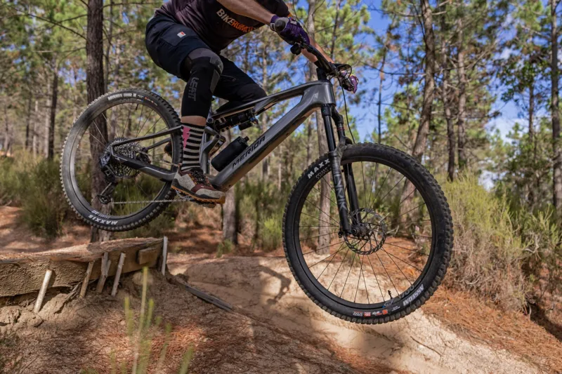 Merida e160 SL eMTB Review: Light Enough to Ride Like a Bike, But Always with Fresh Legs