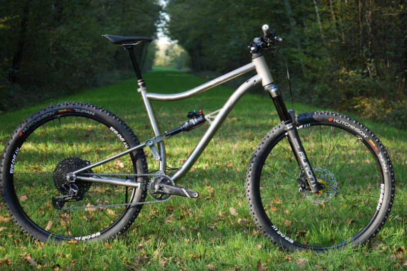 Curve Engineering Announces The B142 Custom Full Suspension Titanium MTB Frame