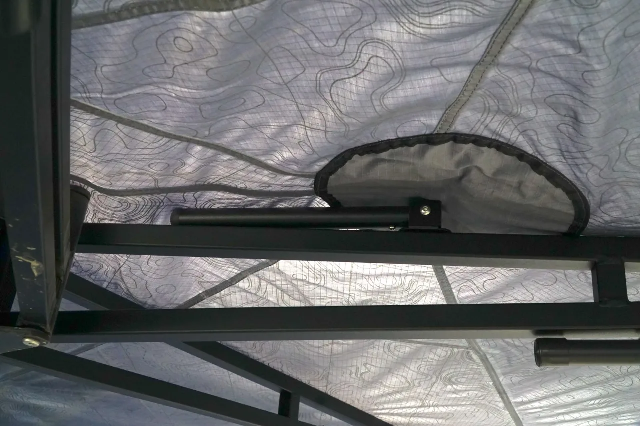 Yakima MajorShady Awning review Pole down