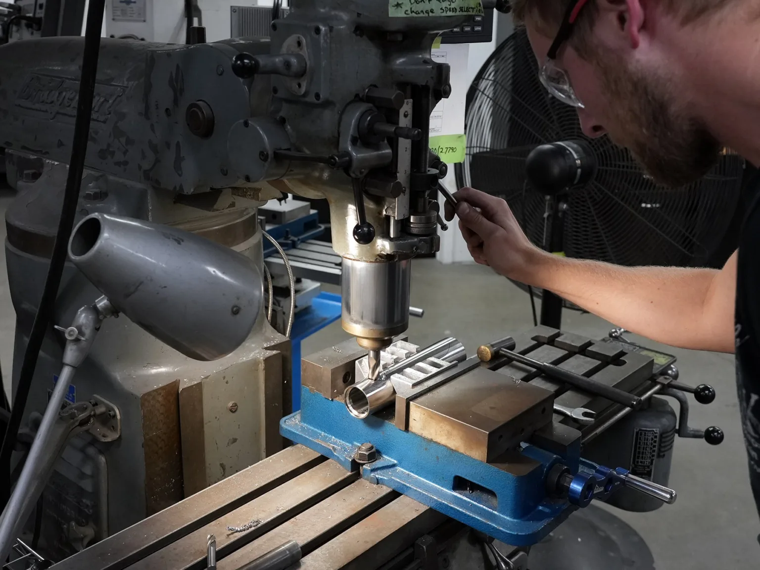 no22 bicycles factory tour - tube cutting, shaping and welding.