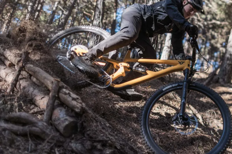 YT Updates the JEFFSY CORE Range With Carbon or Aluminum Frame Options