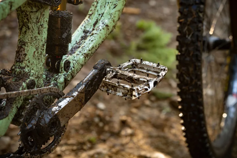 Race Face Turbine Pedals Take Grip to the Next Level