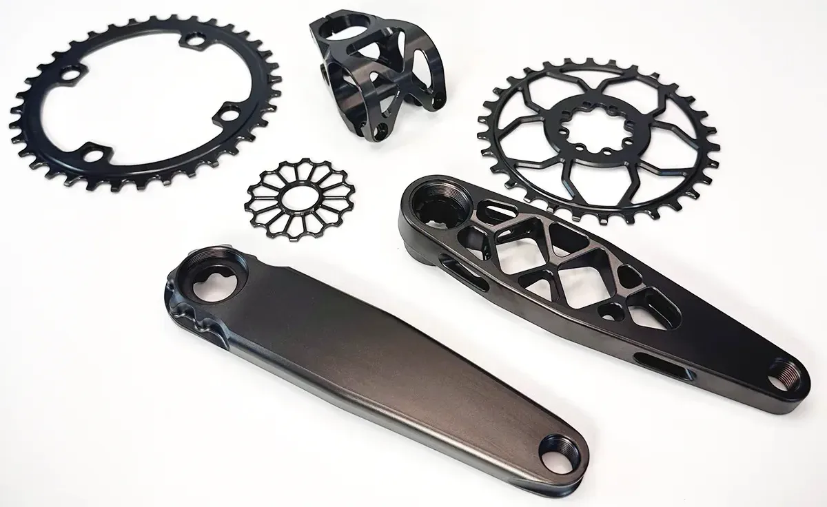 5DEV New Sizes for Titanium Cranks black