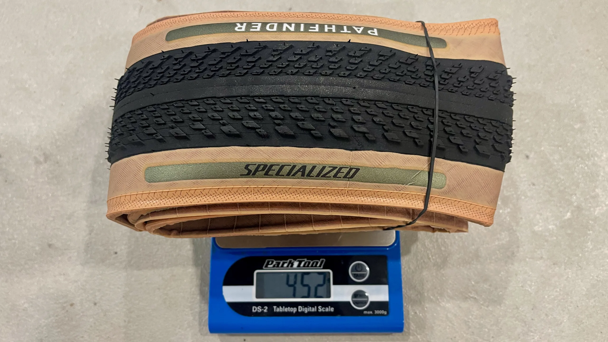 Specialized Road:gravel tires pathfinder 40mm wei