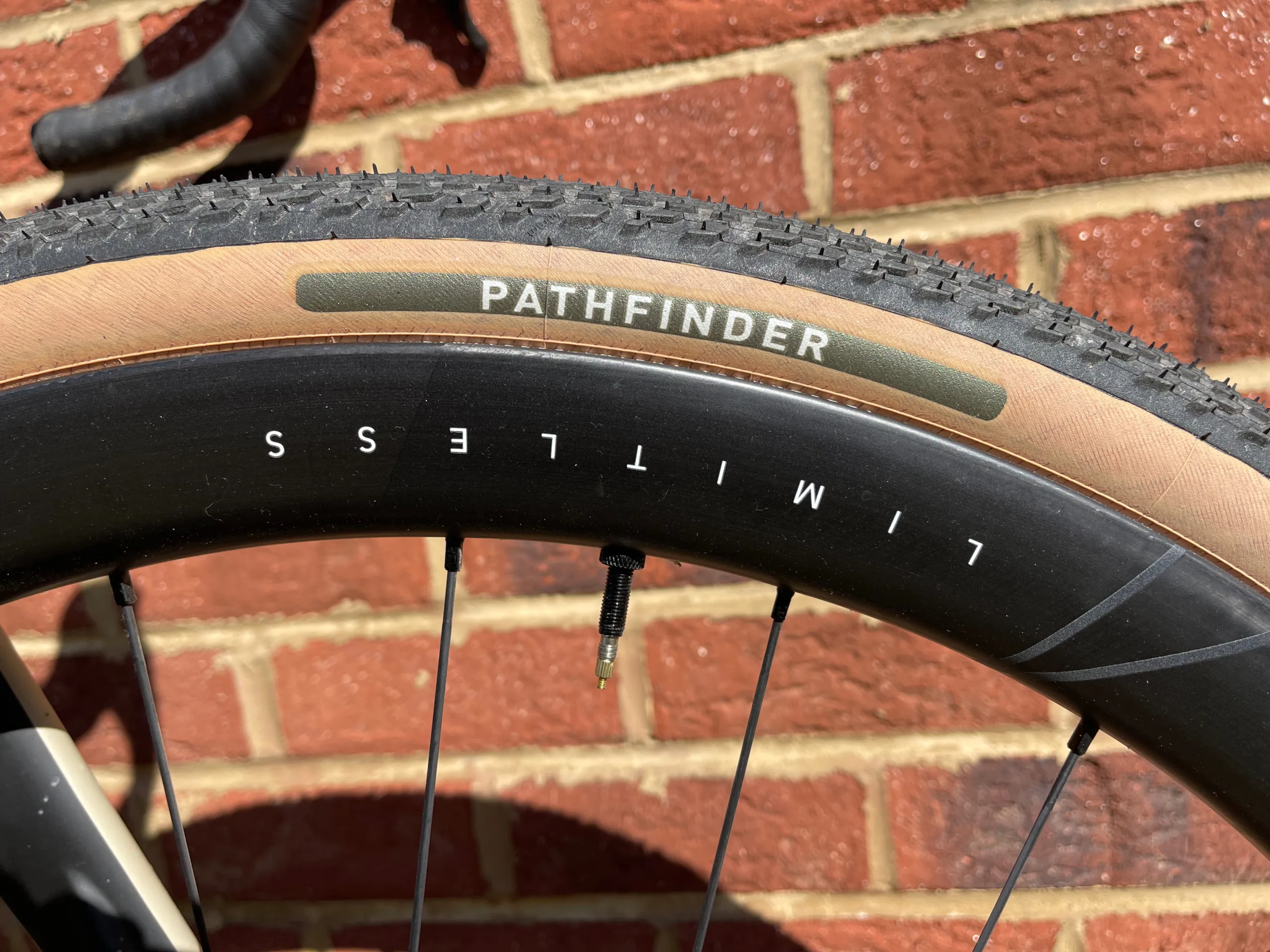 Specialized Road:gravel tires pathfinder logo