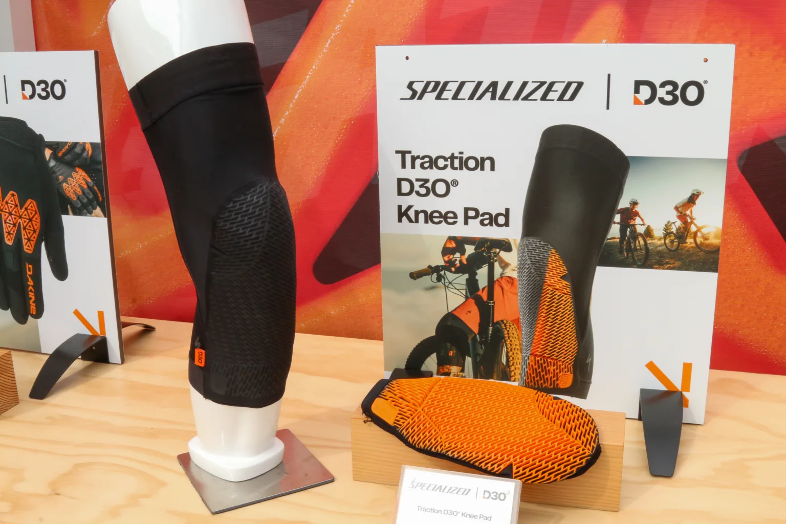 d3o specialized traction knee pad