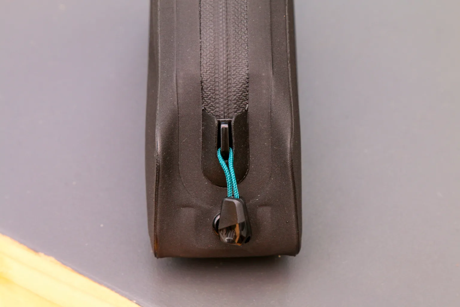 Tailfin seat tube pack