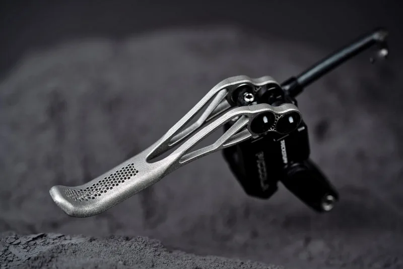 Trickstuff Piccola HD Goes Titanium with 3D-printed Ti Levers