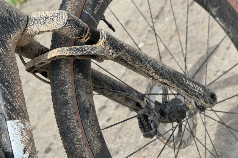 First Look: Canyon x DT Swiss F 132 ONE 40mm Gravel Suspension Fork