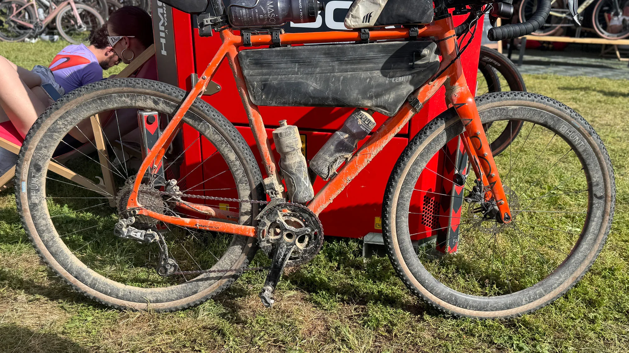 Hunt 40 Limitless Adventure Gravel Aero wheelset, on Mason Bokeh alloy gravel bike