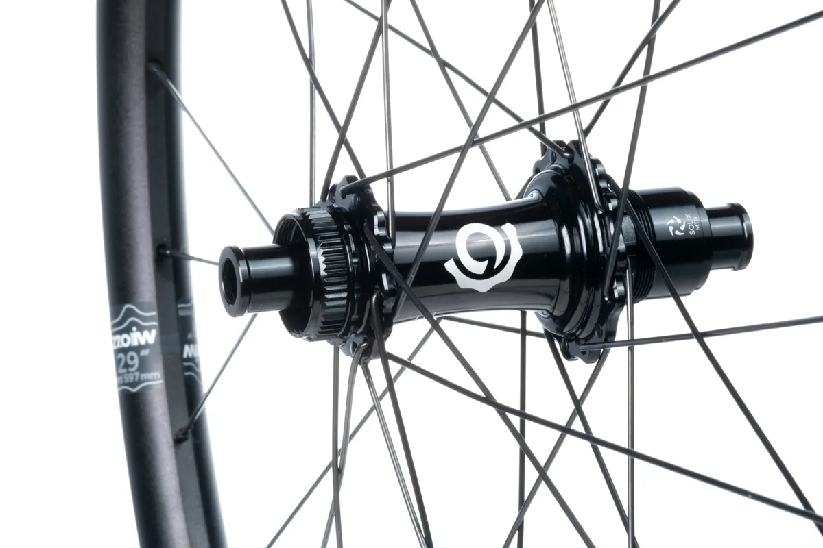Industry Nine SOLiX Trail S wheelset, hub