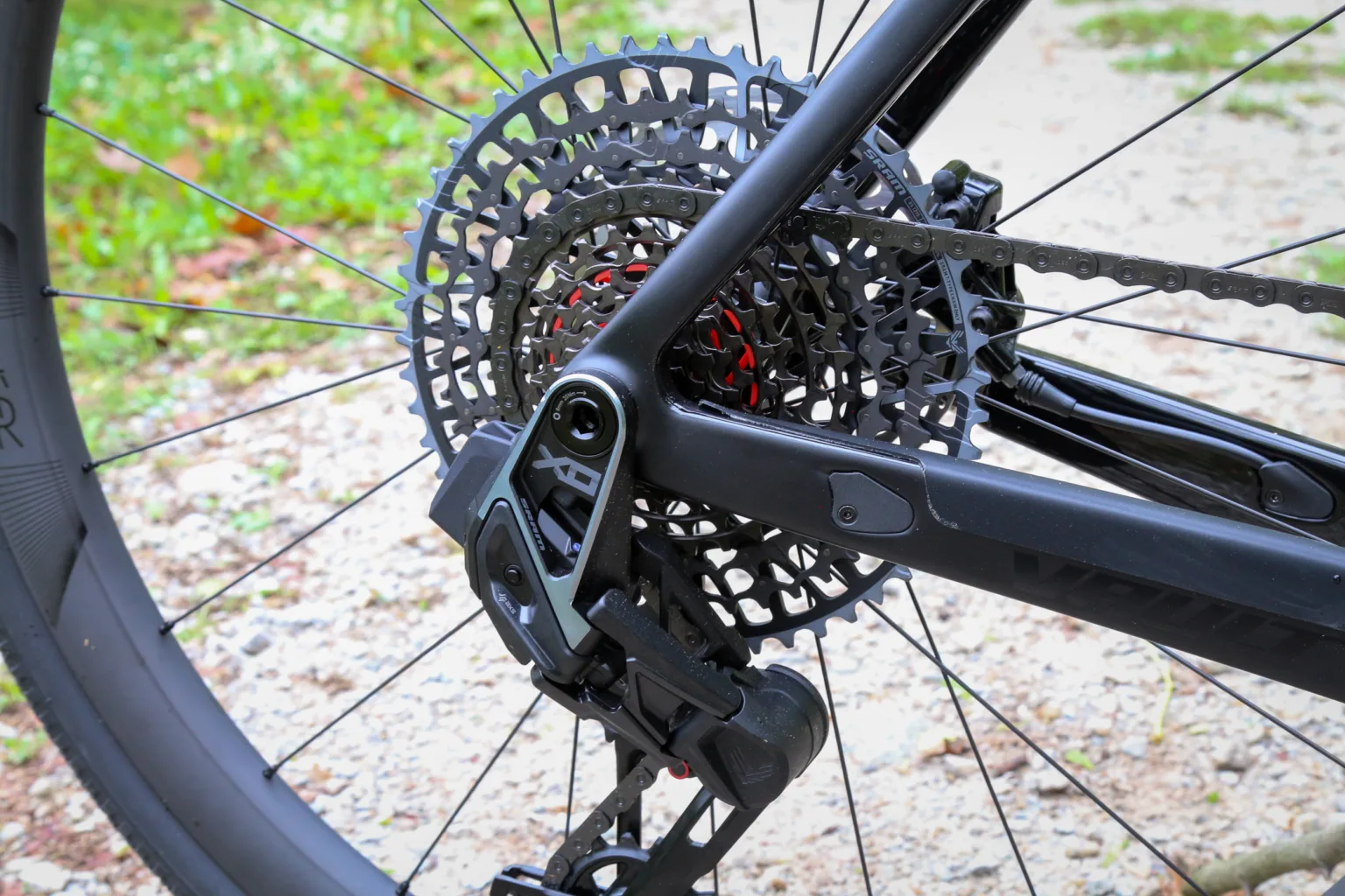 Pivot Vault gravel bike UDH