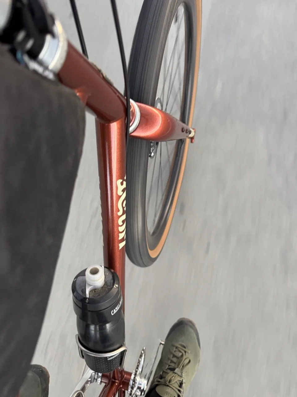 Review Wilde Rambler SL Gravel Bike toolin'
