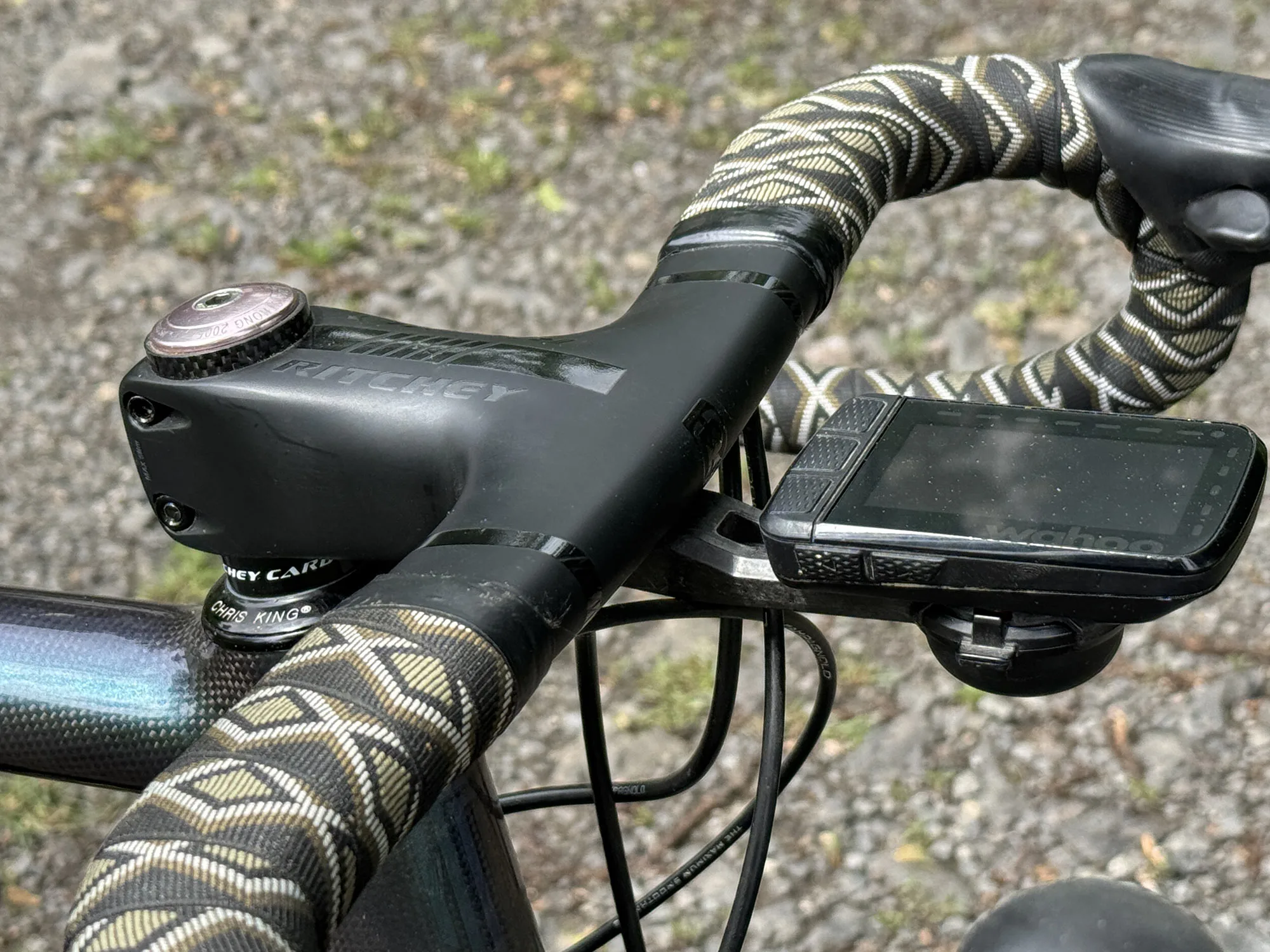 Revisión: Ritchey SuperLogic Butano Ridge Cockpit de carbono de 1 pieza para carretera y grava, con enrutamiento de cable externo