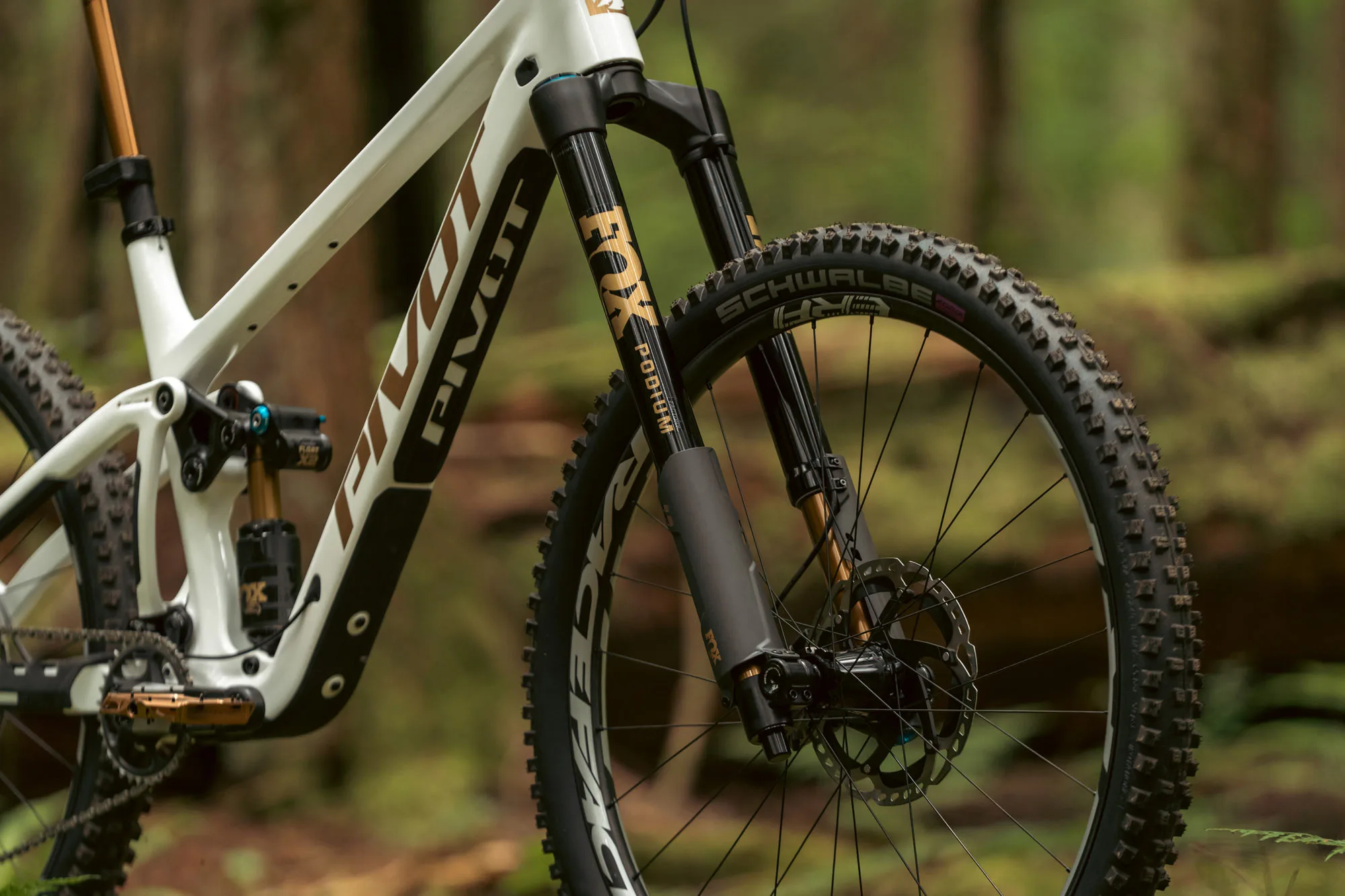 pivot mountain bike with new fox podium inverted MTB fork.