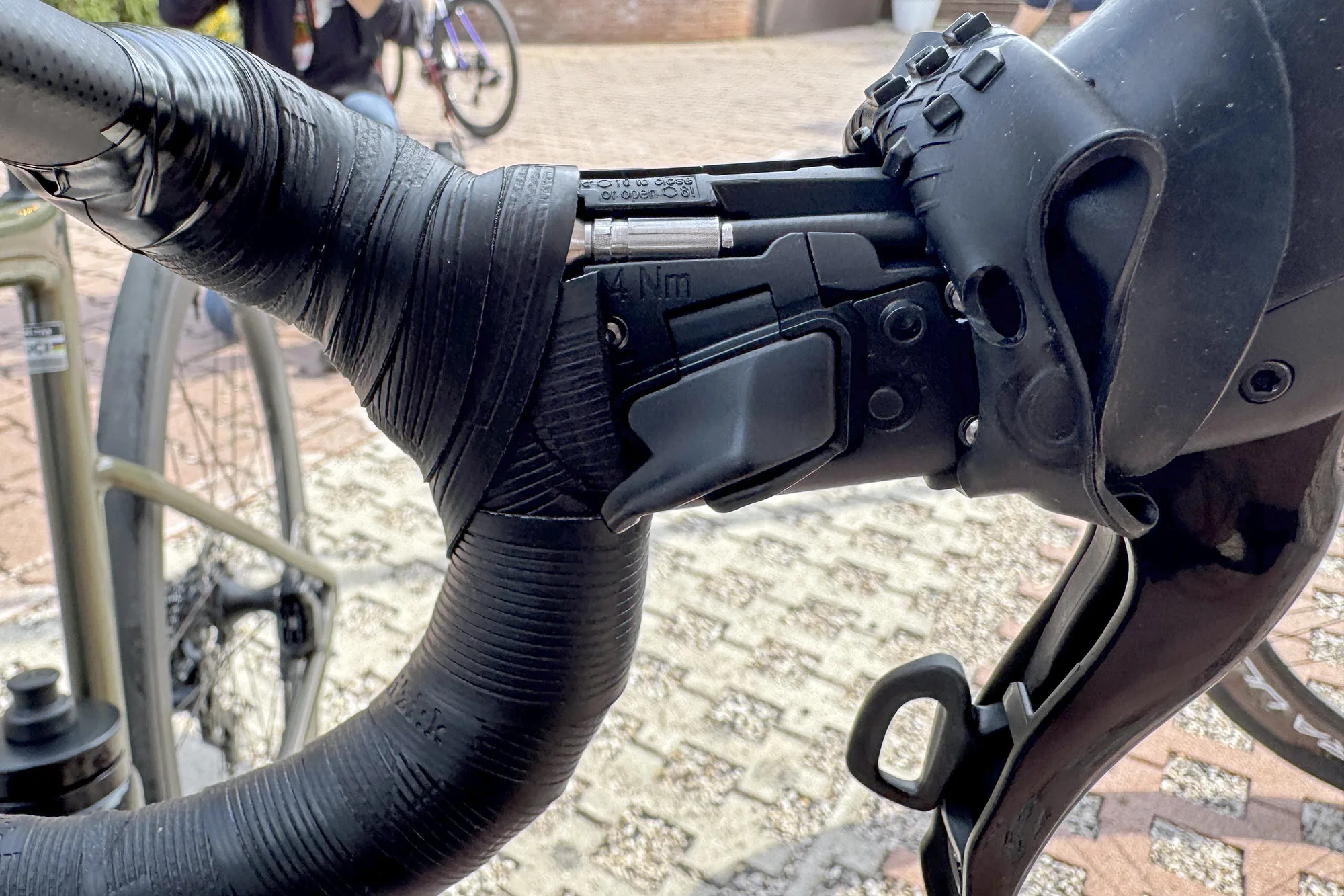 Campagnolo Super Record 13 is a lighter, faster & more affordable wireless 2x13-speed road groupset, inside the Ergopower