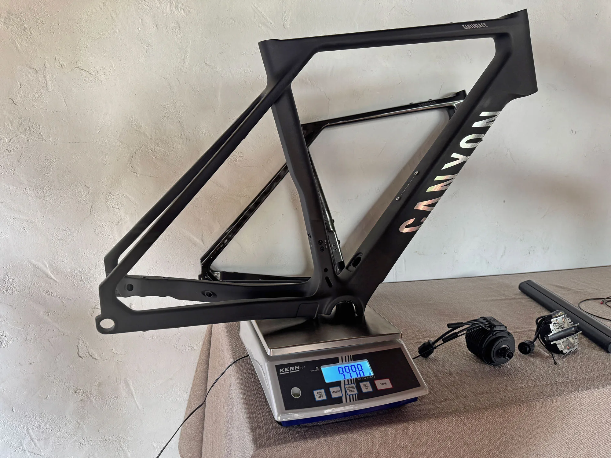 Canyon Endurace:ONFly lightweight carbon road ebike with TQ HPR40 motor, actual