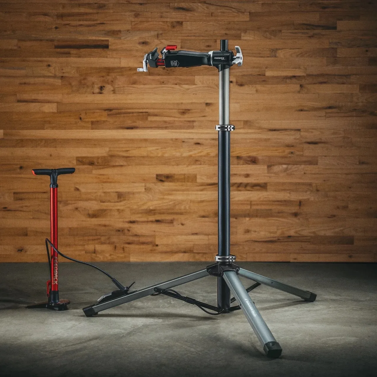 Feedback Sports Pro Air Lift And Pneuma Pump first pic