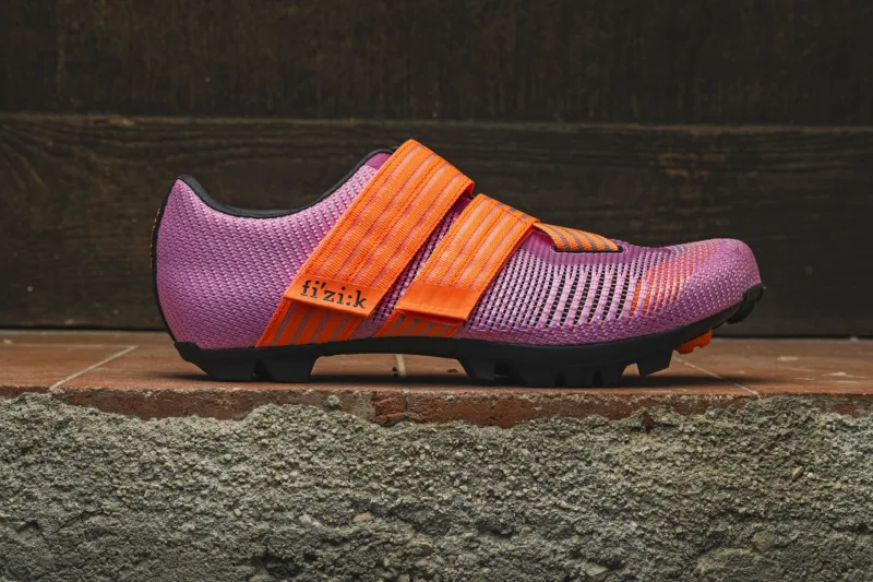Fizik Powerstrap Aeroweave X Goes Off-Road with Ultralight, Ultra-Vented Gravel Shoes