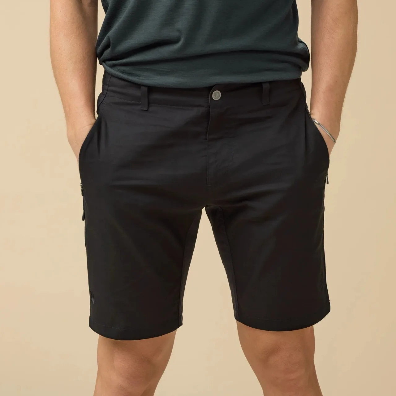 Fjallraven Hoja Collection Hybrid Shorts hands in pockets