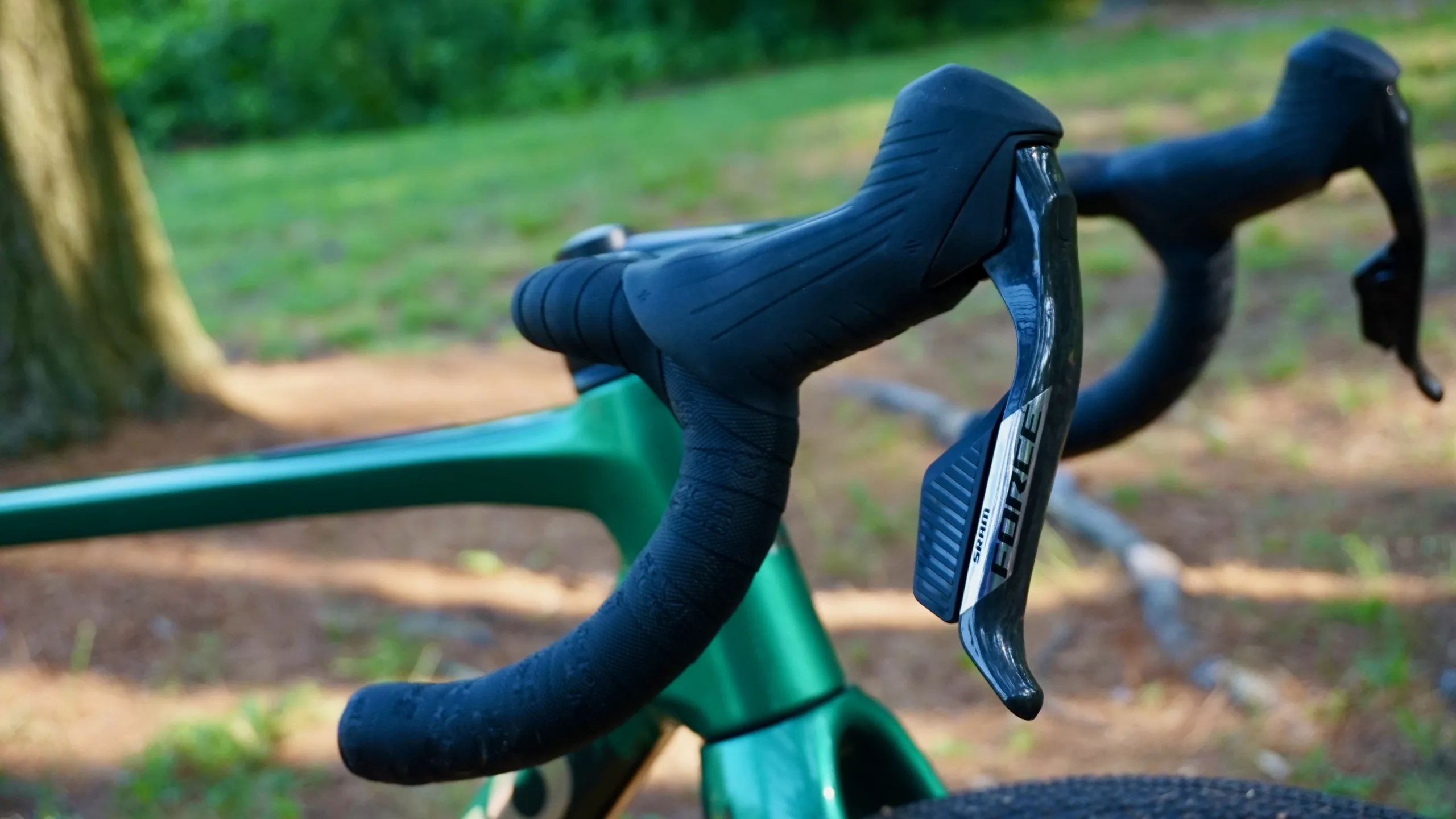 Force AXS XPLR Colnago gravel levers