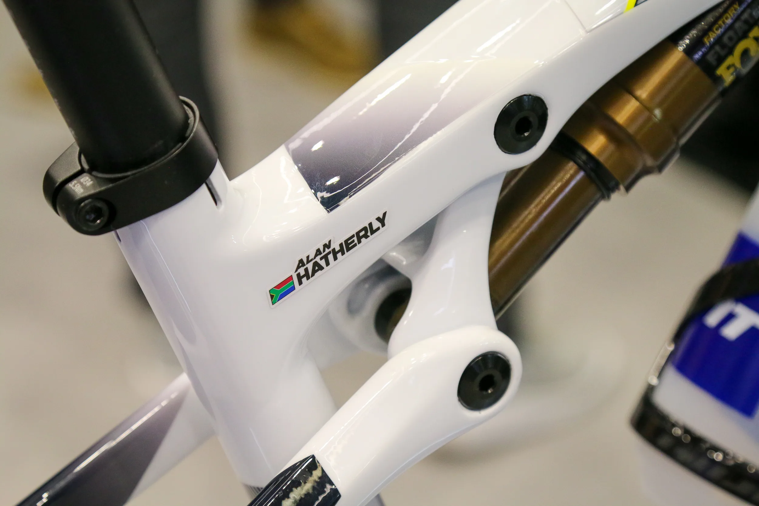 The Alan Hatherly sticker on the Giant Anthem Protoype