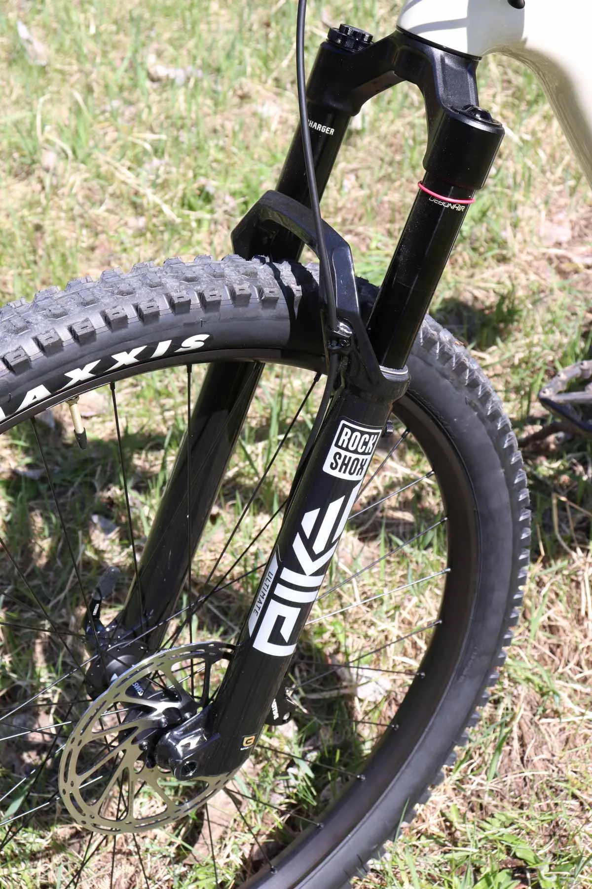 2025 Kona Hei Hei CR, Fork