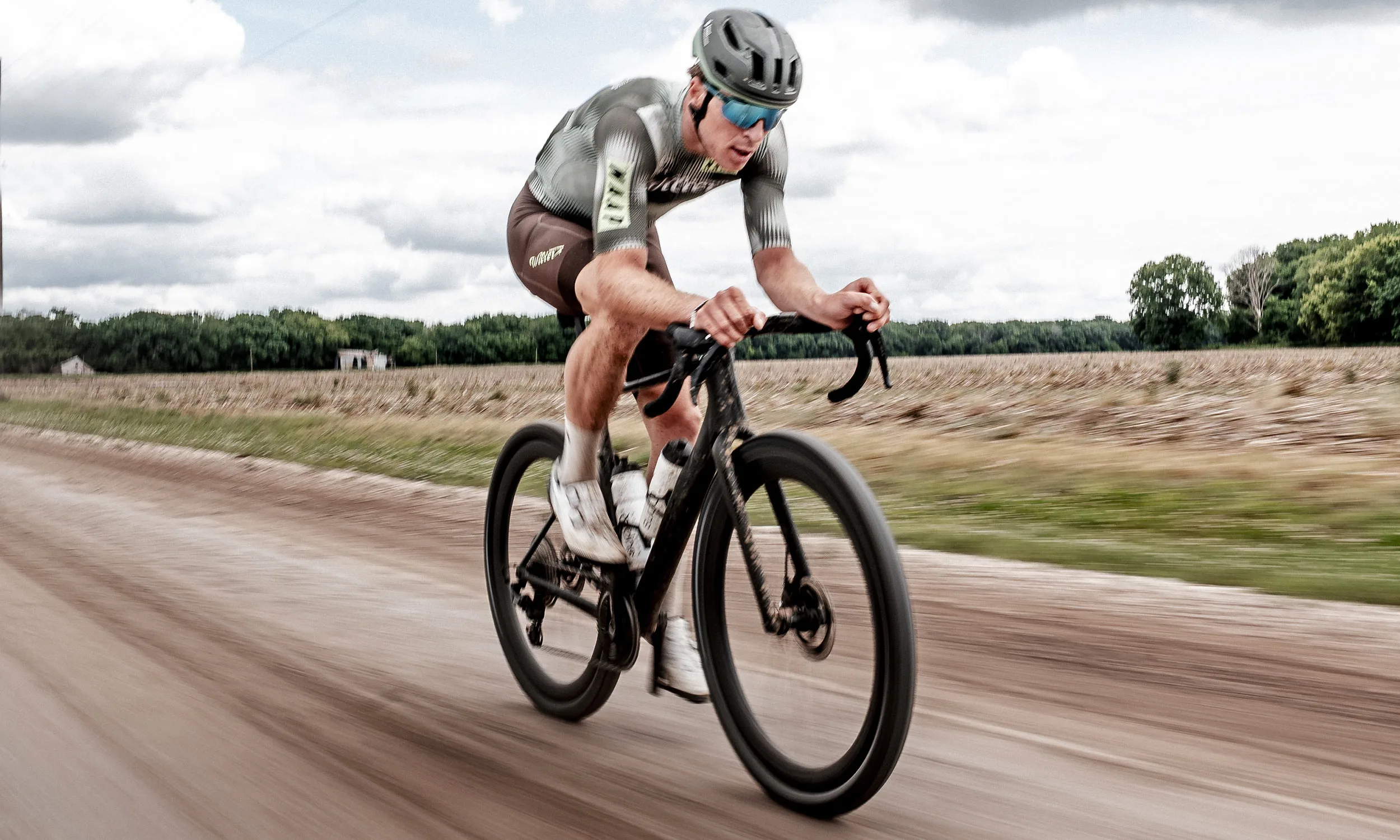 Miche Graff Aero 48 aerodynamic gravel race wheels, Ivar Slik racing unreleaded Wilier gravel bike