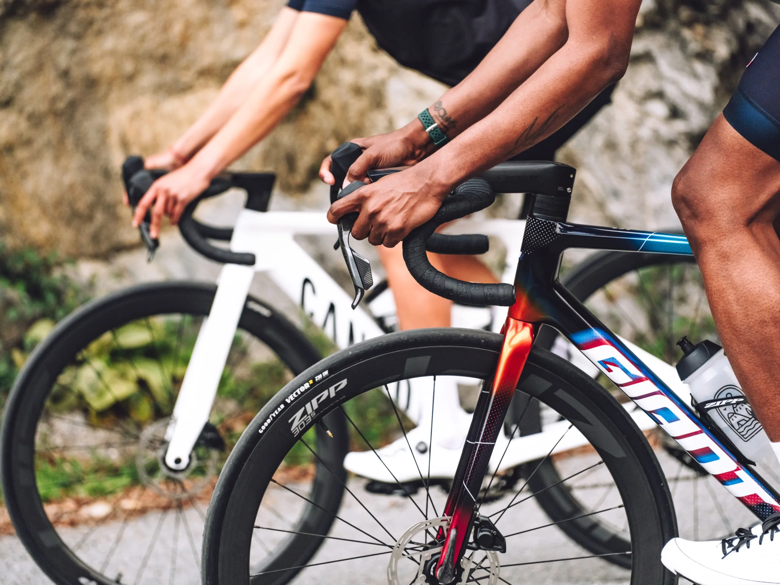 SRAM actualizado Force & Rival Axs Town