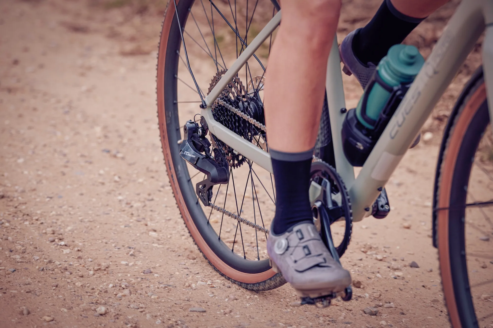 The Shimano Q'AUTO system on a gravel bike.