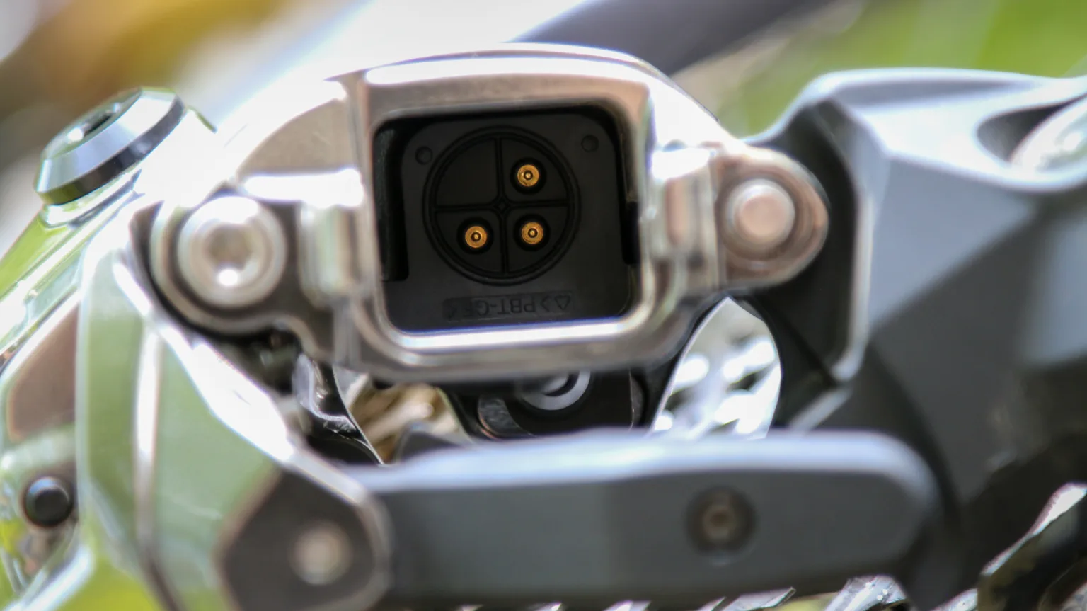 Terminales de batería inalámbrica Shimano XTR DI2