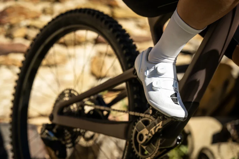 Shimano’s Updated XC Shoe Lineup is Highlighted With the Addition of a Women’s S-Phyre Race Model