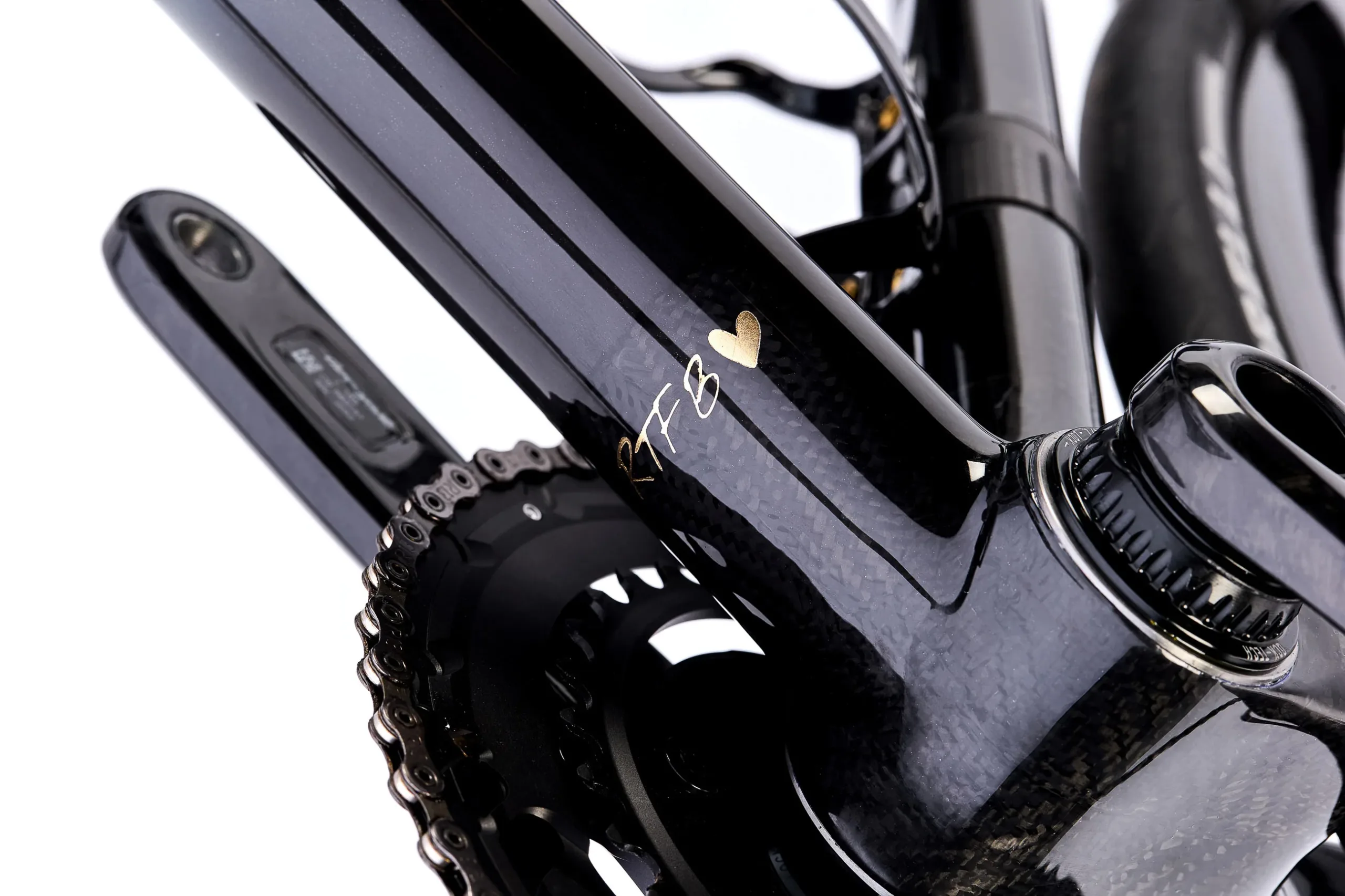 bottom bracket and downtube details on new parlee z-zero gt 25th anniversary edition road bike.