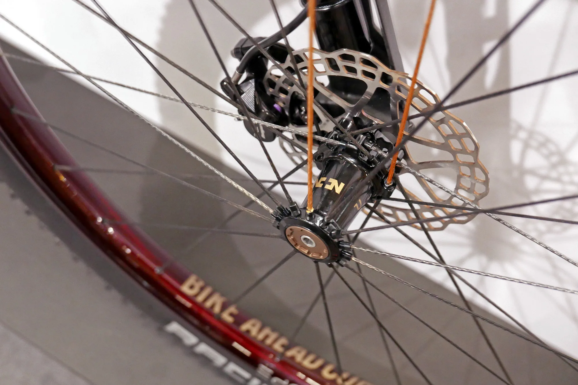 Bike Ahead Composites The One ultralight sub-8kg European carbon XC Hardtail MTB Dream Build, pirope Lefty wheel
