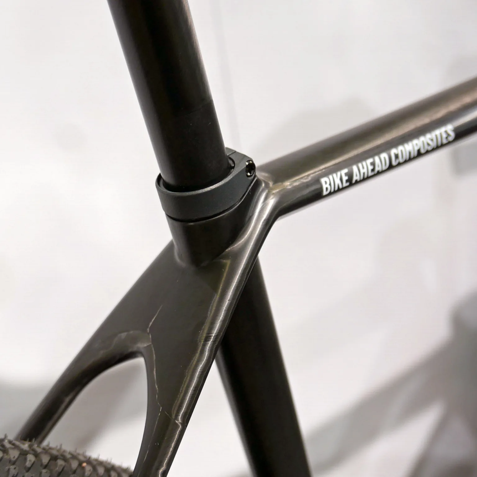 Bike Ahead The Superfast ultralight German carbon gravel bike, seatpost clamp