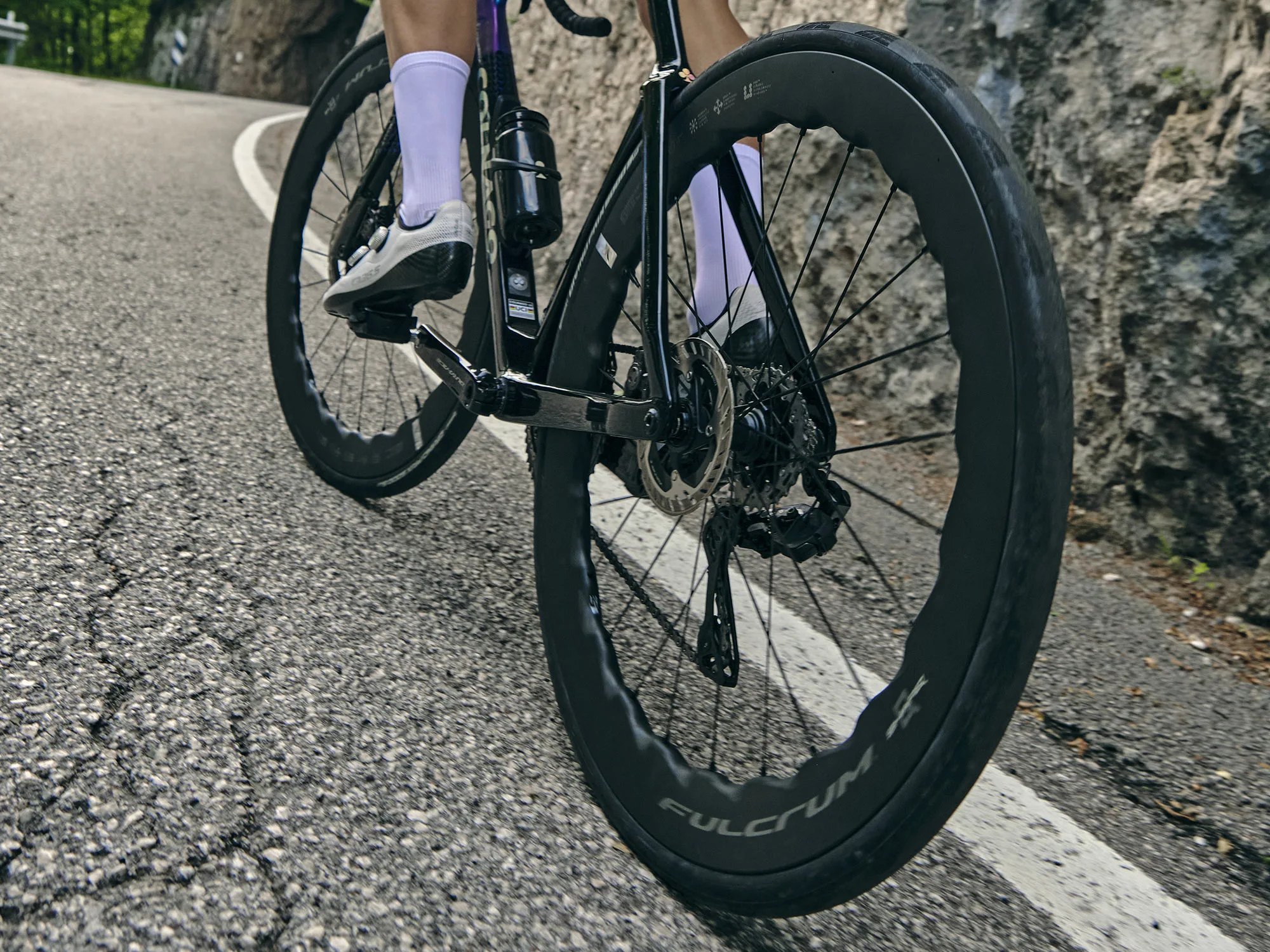 Fulcrum Sharq 57 Ruedas de bicicleta Aero Carbon Road de 57-62 mm de 57-62 mm, cabalgatas