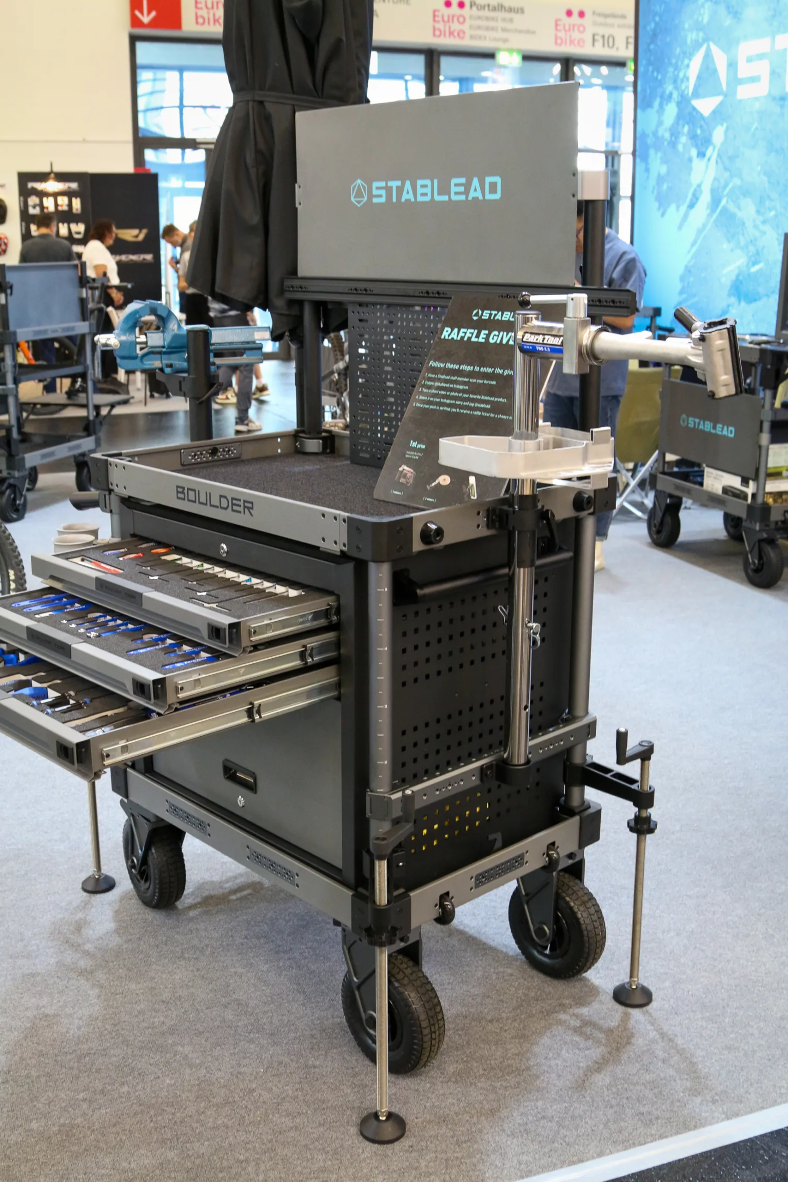 Carrito de caja de herramientas