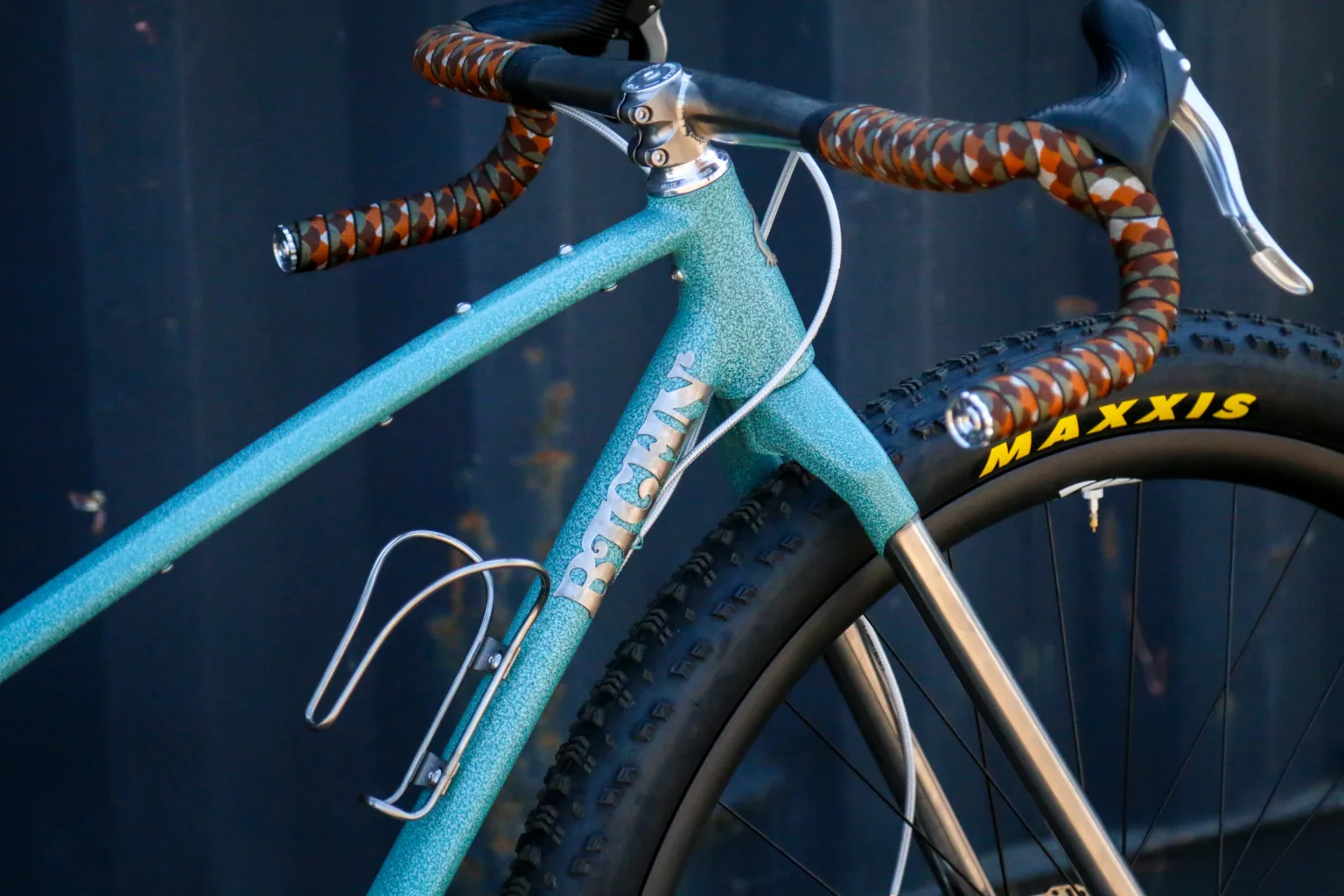 BTCHN Bikes 32 inch dropbar build Wren wheels MADE Show13