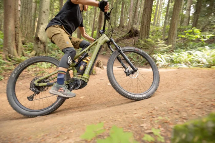 Featured image for the article REI Labor Day Deals: Save up to 30% on Bikes & Cycling Gear