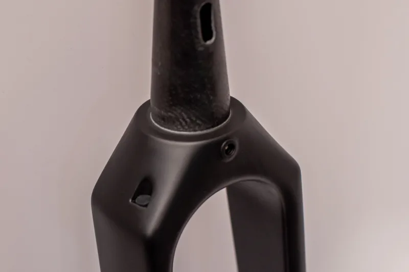 Run a 2.5″ Tire on Your Gravel Bike with the New No.6 Composites Gravel Correct Fork