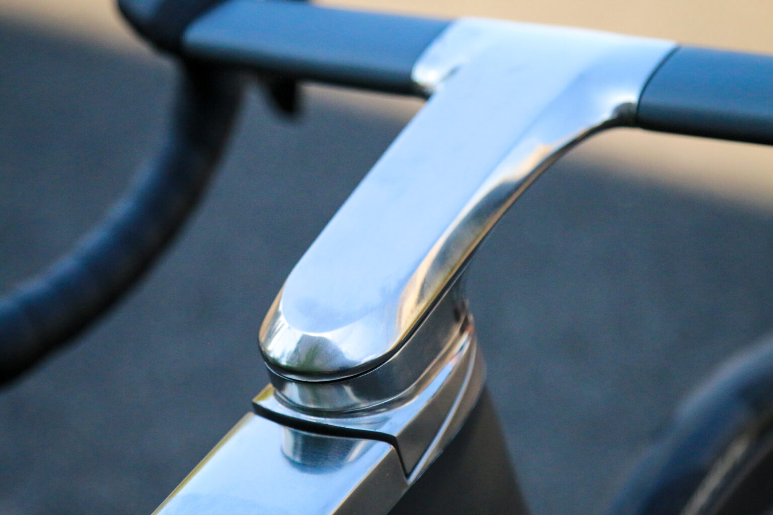 No22 Reactor aero road bike 3d printed titanium stem